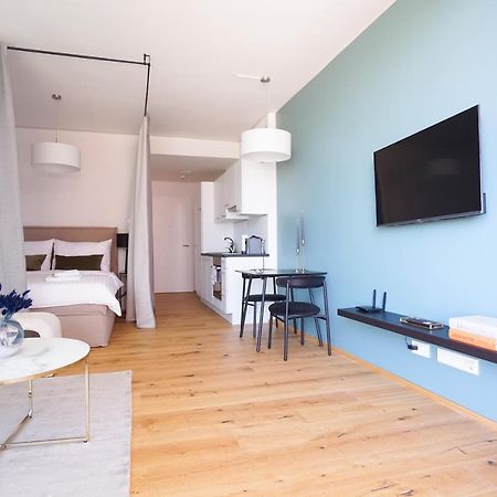Boutique Studio With Terrace And Pool Vienna Exterior photo