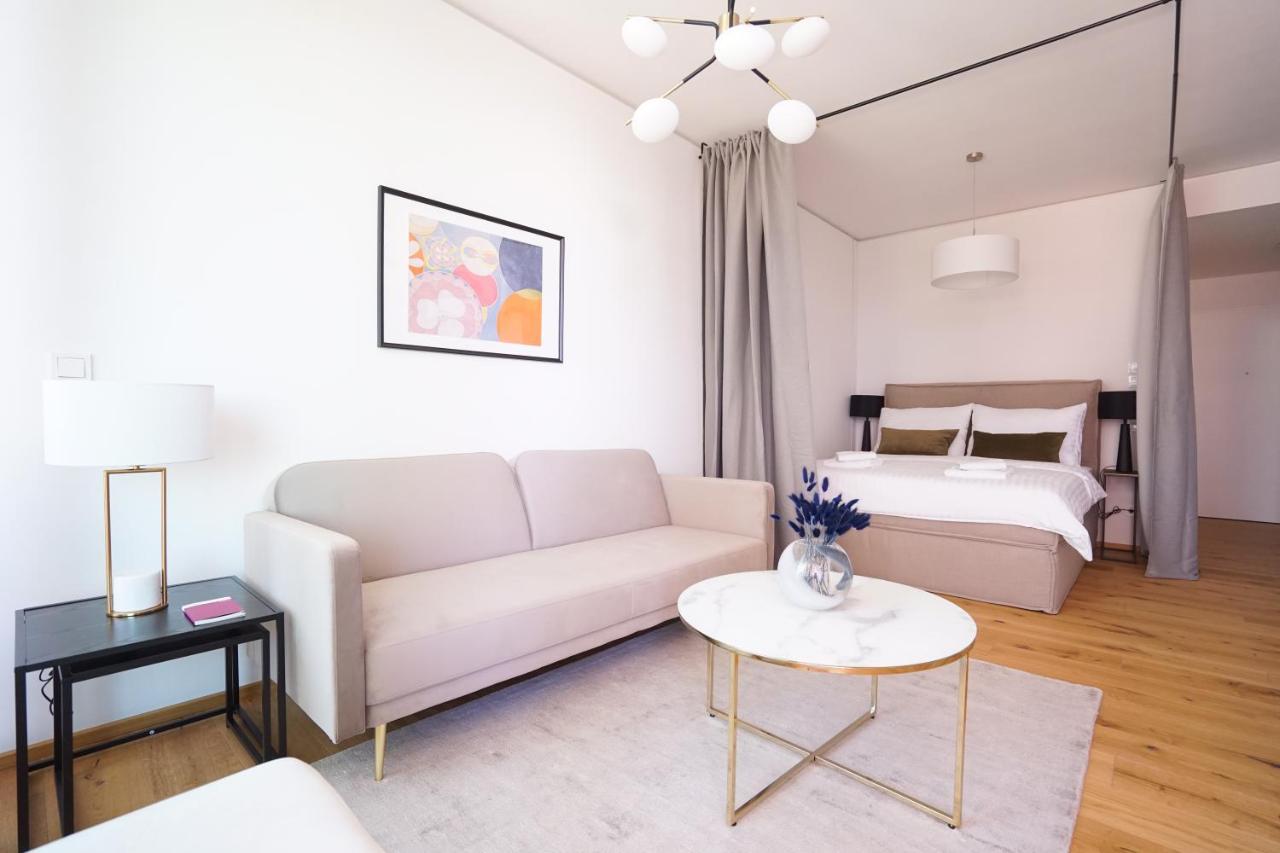 Boutique Studio With Terrace And Pool Vienna Exterior photo